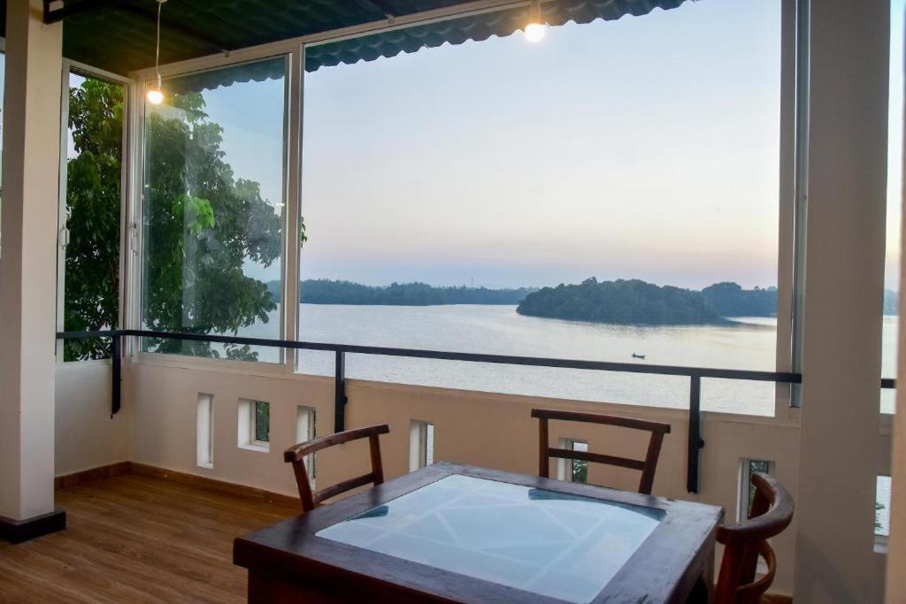 Villa Araliya Хиккадува Экстерьер фото