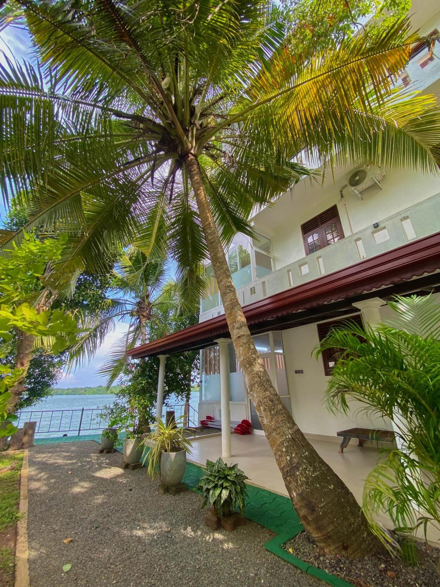 Villa Araliya Хиккадува Экстерьер фото