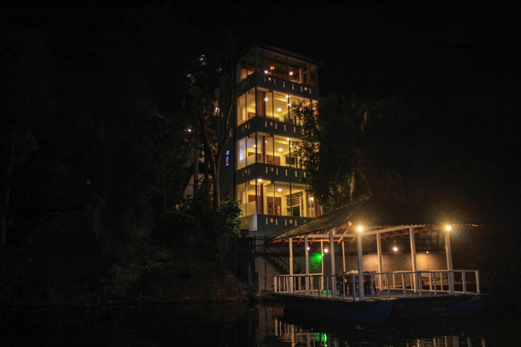 Villa Araliya Хиккадува Экстерьер фото